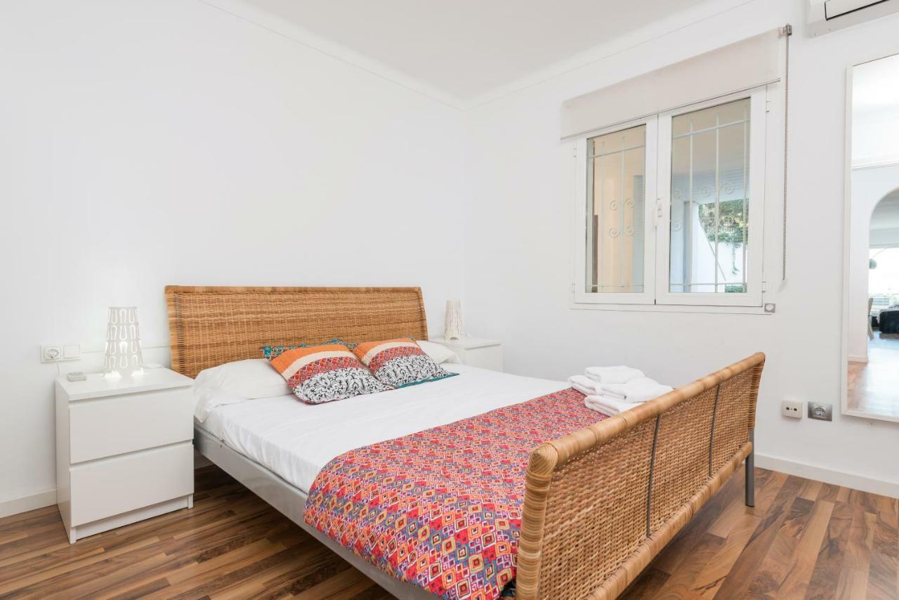 Apartamento de 53 m2 com 2 quarto Alcanada Exterior foto